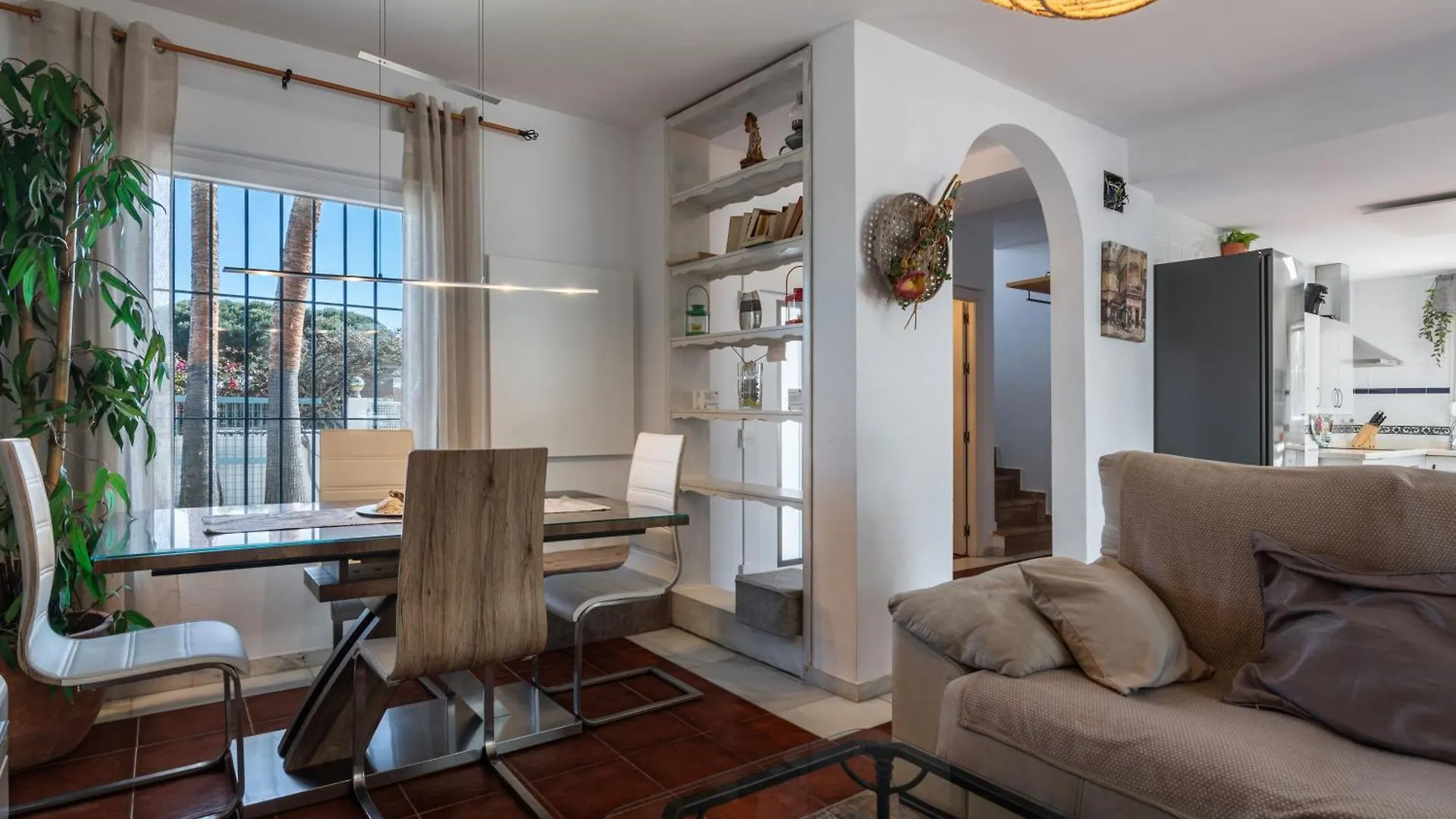 Chalet Sol Y Mar By H Isla Canela