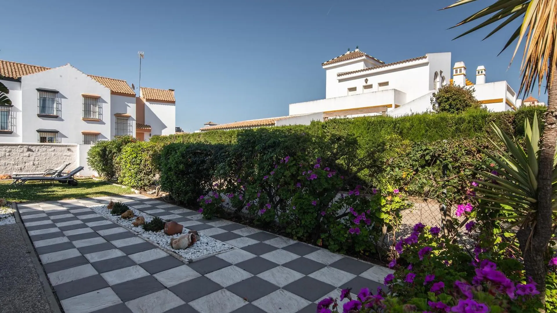 Chalet Sol Y Mar By H Isla Canela