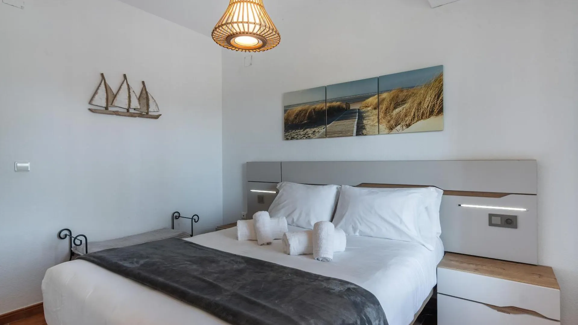 Chalet Sol Y Mar By H Isla Canela 0*,